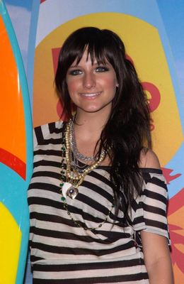 Ashlee Simpson-Wentz - poza 399