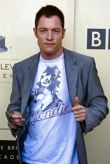 Next photo of Tahmoh Penikett