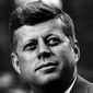 John F. Kennedy - poza 8