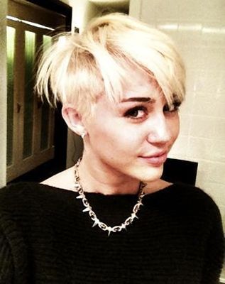 Miley Cyrus - poza 254