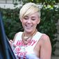 Miley Cyrus - poza 196
