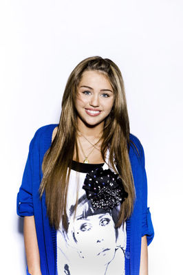 Miley Cyrus - poza 729