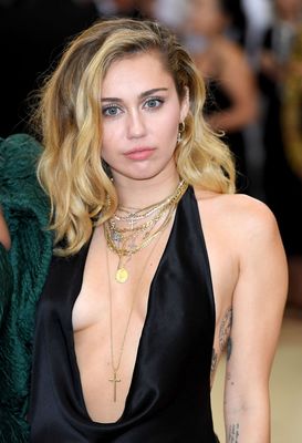 Miley Cyrus - poza 11