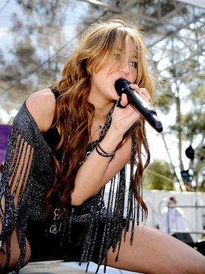 Miley Cyrus - poza 600