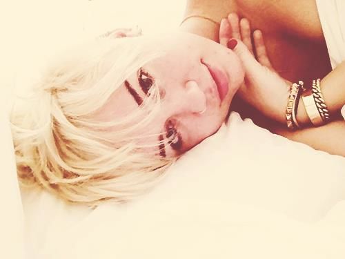 Miley Cyrus - poza 251