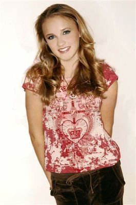 Emily Osment - poza 109