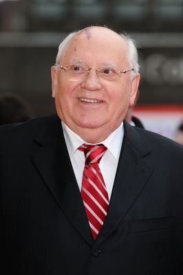 Mikhail Gorbachev - poza 2