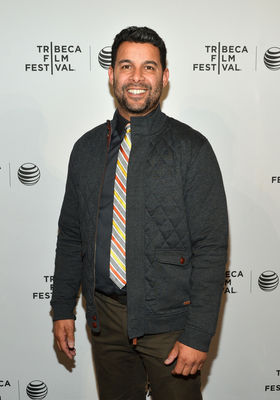 Jon Huertas - poza 50