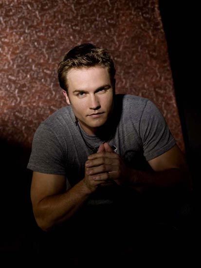 Next photo of Scott Porter