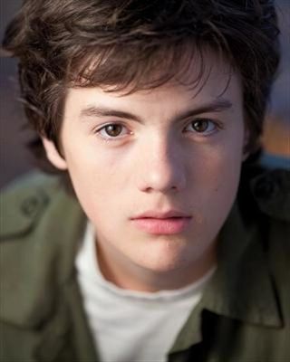 Matthew Knight - poza 4