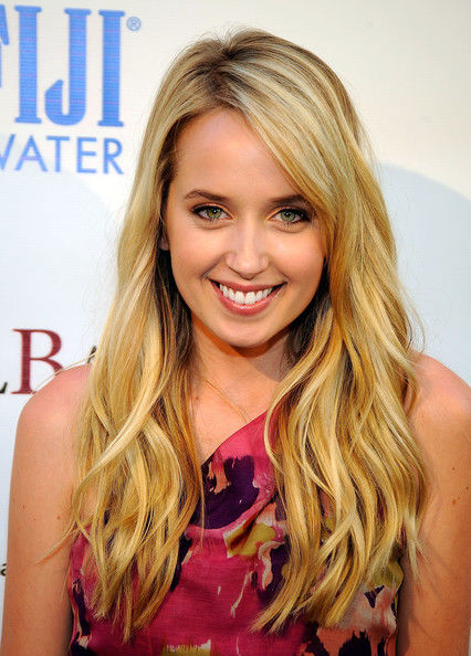 Next photo of Megan Park