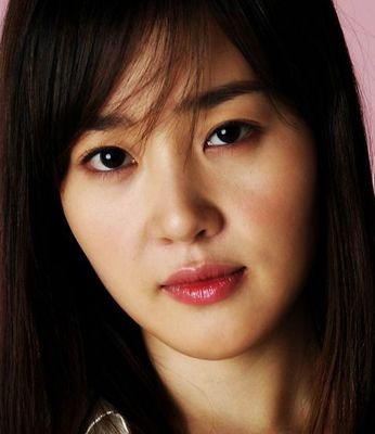 Ji-won Uhm - poza 1