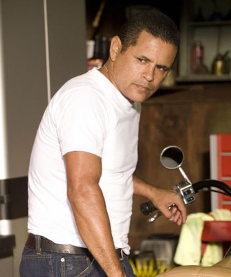 Raymond Cruz - poza 6