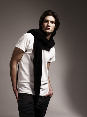 Ben Barnes - poza 48