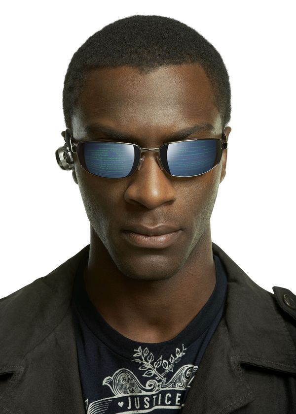 Next photo of Aldis Hodge