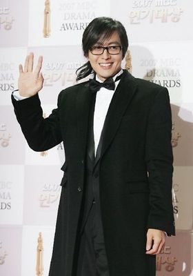 Yong-jun Bae - poza 22