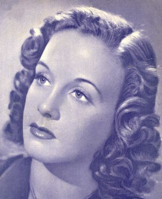 Giselle Pascal - poza 3