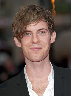 Luke Treadaway - poza 11