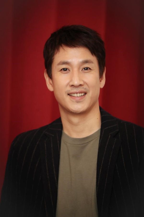 Sunkyun Lee Actor CineMagia.ro