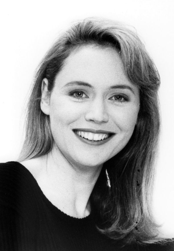 Nikki Coghill Actor CineMagia.ro