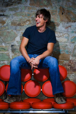 Chris Lowell - poza 9