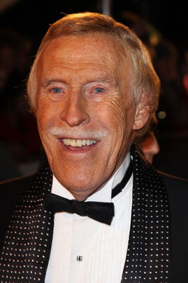 Bruce Forsyth - poza 24