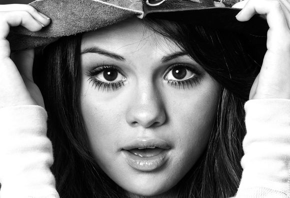 Selena Gomez - poza 618