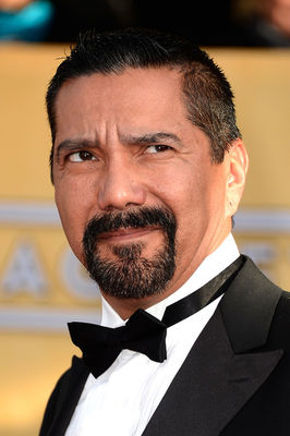 Steven Michael Quezada - poza 13