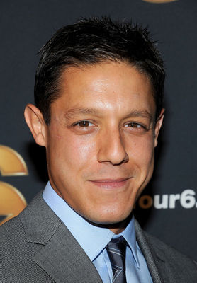 Theo Rossi - poza 28