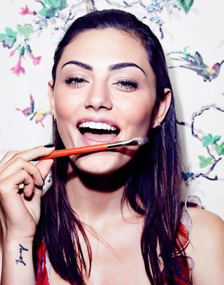 Phoebe Tonkin - poza 81