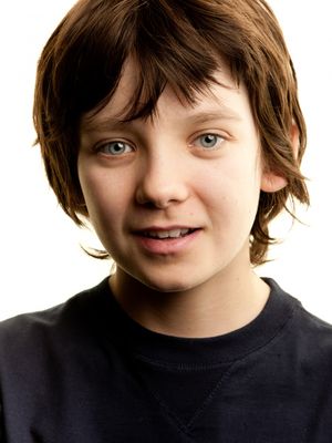 Asa Butterfield - poza 34