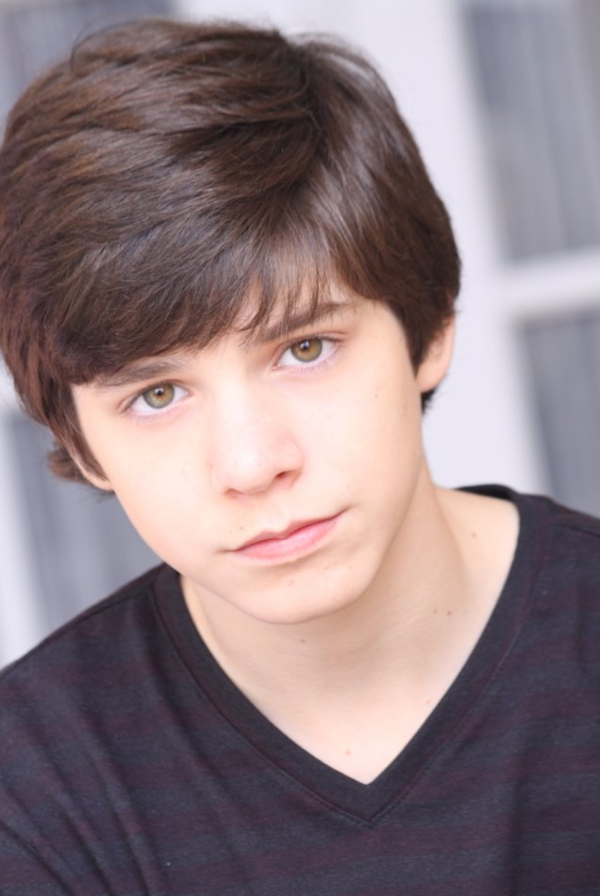 Braeden Lemasters Actor CineMagia.ro