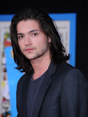 Thomas McDonell facts