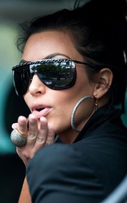 Kim Kardashian - poza 160