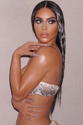 Kim Kardashian - poza 25