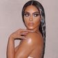 Kim Kardashian - poza 25