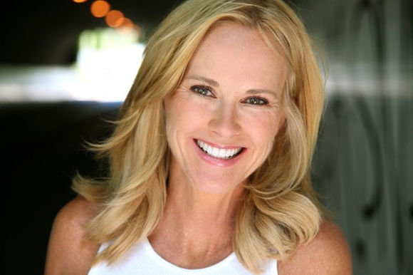 Rebecca Staab - poza 27