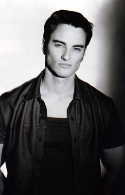 Kerr Smith - poza 19