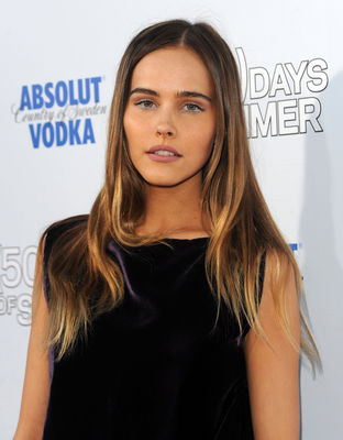 Isabel Lucas - poza 21