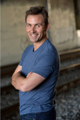 James Patrick Stuart - poza 6