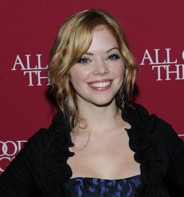 Dreama Walker - poza 15