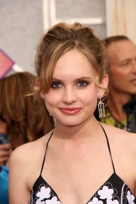 Meaghan Martin - poza 119