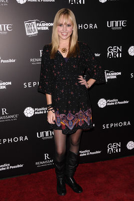 Meaghan Martin - poza 129