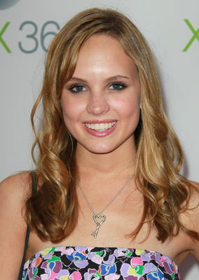 Meaghan Martin - poza 70