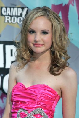 Meaghan Martin - poza 89