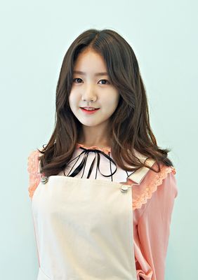 Ji-hee Jin - poza 1