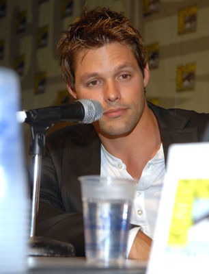 Justin Bruening - poza 3