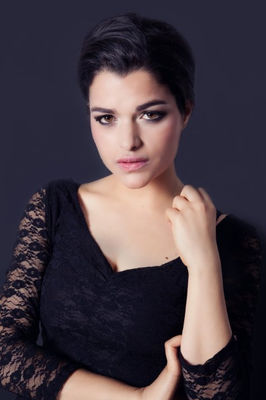 Eve Harlow - poza 8