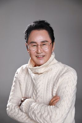 Byeong-ki Kim - poza 3