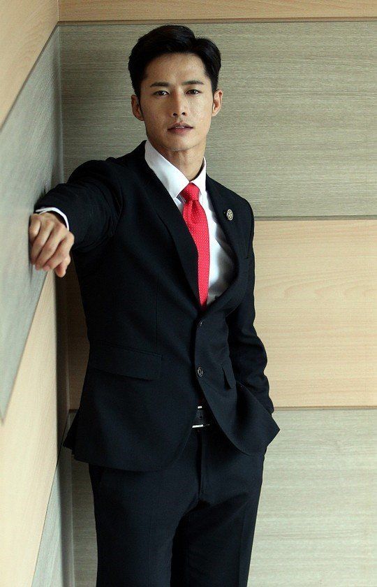 Jong-Hyuk Oh - Actor - CineMagia.ro